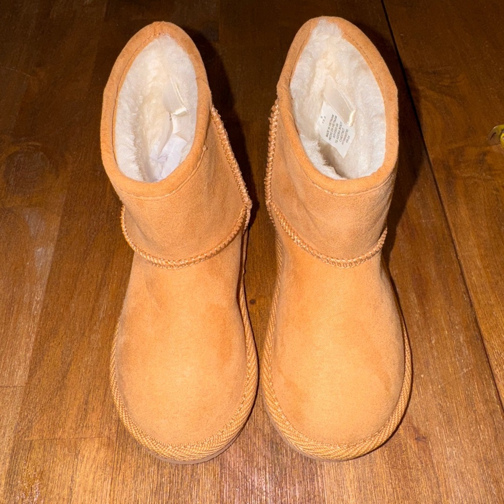 Old Navy Tan Suede Ankle Boots for toddlers.